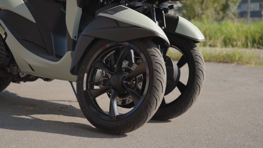 Yamaha Tricity 125: snello come uno scooter, stabile come un tre ruote. Ecco perché ci piace